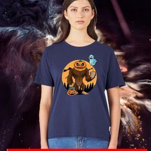 Bigfoot Pumpkin Trick Or Treat Head Halloween 2020 T-Shirt