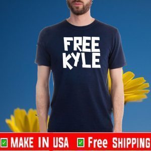 Free Kyle Rittenhouse T-Shirt