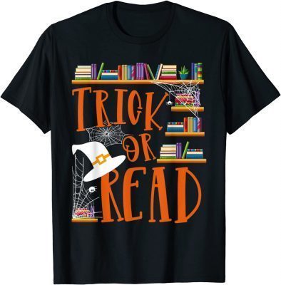 Librarian Trick or Read Library Event Halloween Book Lovers Funny T-Shirt