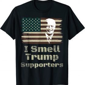 Classic I Smell Trump Supporters Funny Pro Biden Distressed US Flag T-Shirt