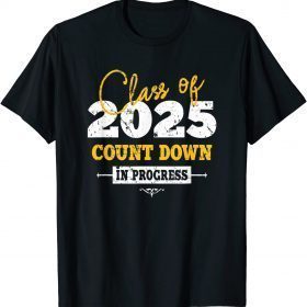 Class Of 2025 Countdown - First Day, Back To School Freshman T-Shirt