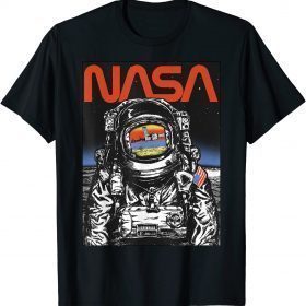 NASA Astronaut Moon Reflection Vintage Retro 2021 T-Shirt