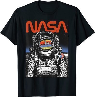 NASA Astronaut Moon Reflection Vintage Retro 2021 T-Shirt