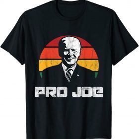 Pro Joe Biden – Vintage Retro Distressed Anti Trump Graphic T-Shirt