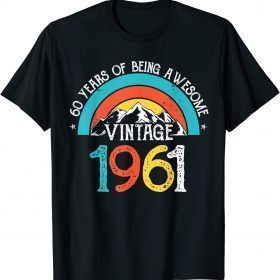 60 Years Old Vintage 1961 60th Birthday Men Women T-Shirt
