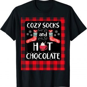 T-Shirt Christmas Women Cozy Socks And Hot Chocolate Buffalo Plaid Funny