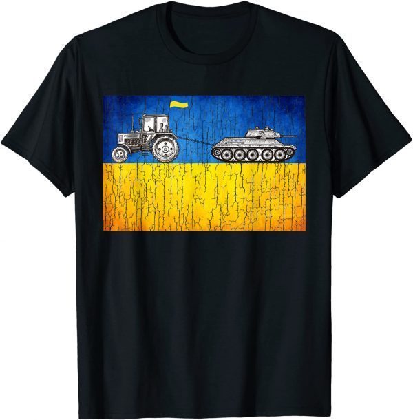 Ukrainian Farmer Tractor Tank Meme Ukraine Tractor 2022 T-Shirt