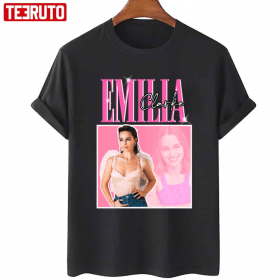 Actress Emilia Clarke Graphic T-Shirt