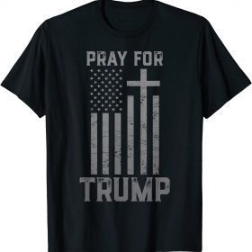 Pray For Trump ,Free Trump 2022 T-Shirt