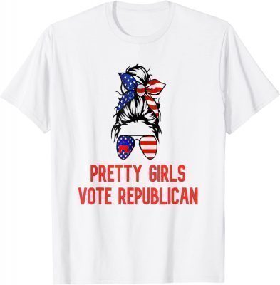 Pretty girls vote republican vote red elections 2022 T-Shirt
