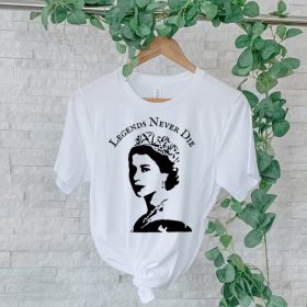 RIP Queen Elizabeth, The Queen of England T-Shirt
