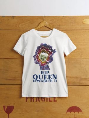 RIP Queen Elizabeth II, Rest In Peace Majesty The Queen T-Shirt