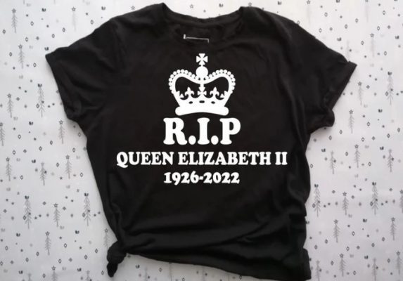 Rip Her Majesty Queen Elizabeth II 1926-2022 T-Shirt