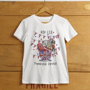 Memory of Her Majesty the Queen Elizabeth II T-Shirt