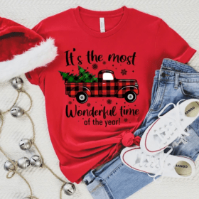 https://hollytees.com/products/disney-merry-christmas-sweatshirt-mickey-christmas-sweatshirt-disneyland-christmas-sweatshirt