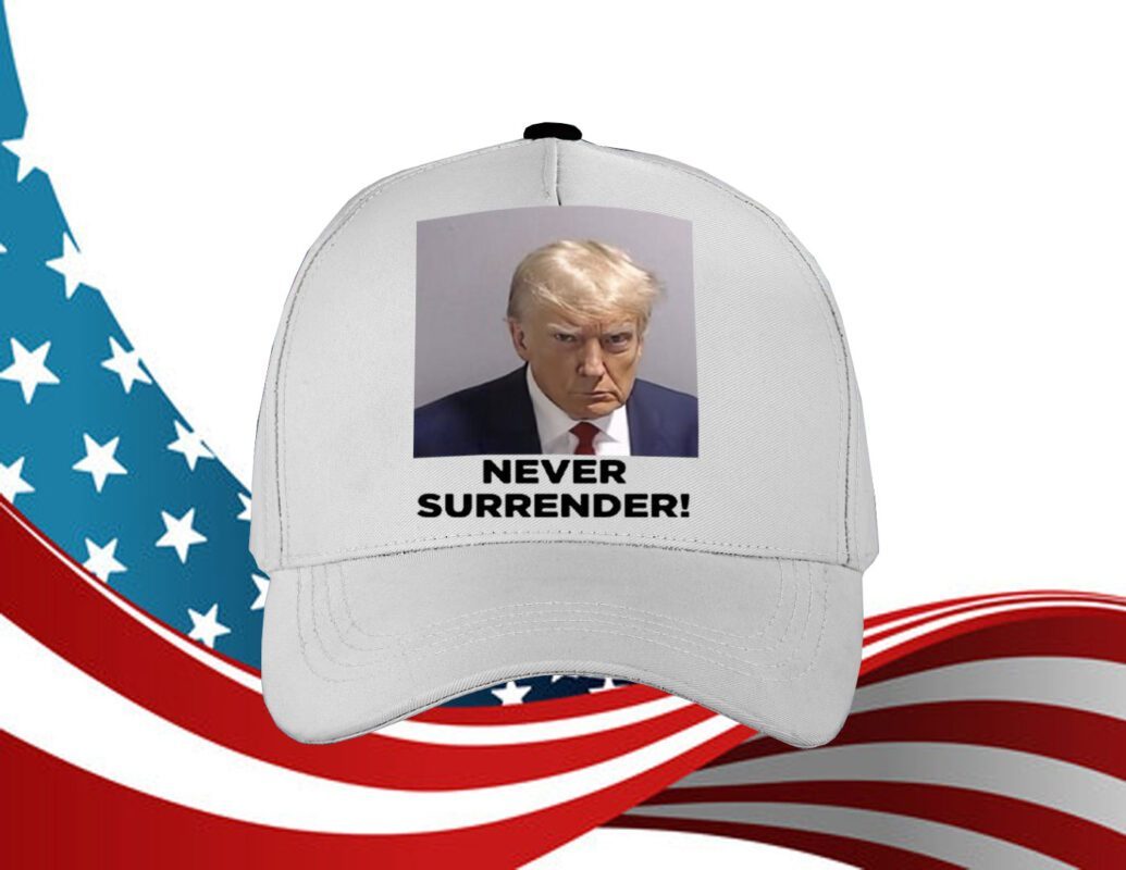 Trump Never Surrender Mug