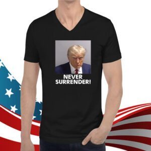 Trump Never Surrender Mug