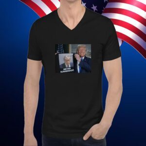 Trump Mugshot Never Surrender Trump Shows Off Shirt