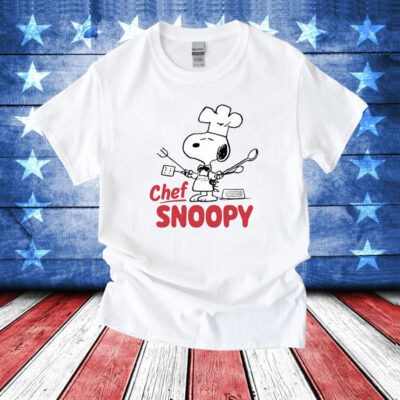 Juniors' Peanuts Chef Snoopy T-Shirt