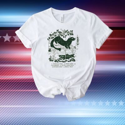 Nepeteaa American Mink Marsh Wren Blueberry Tufted Loosestrife Eastern Newt Brook Trout T-Shirt