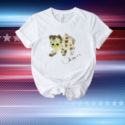 Clairo Brasil Charm Cat T-Shirt