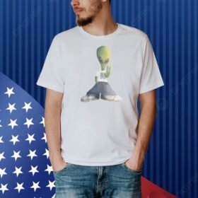 Save earth alien Shirt