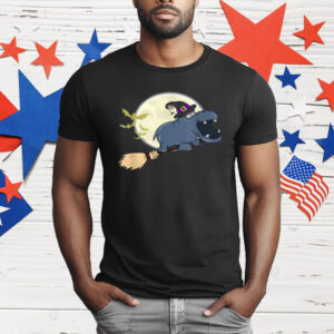 Hippo Witch Hat Riding Broom For Zoo Animal Lovers T-Shirt