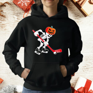 Skeleton Ice Hockey Halloween T-Shirt
