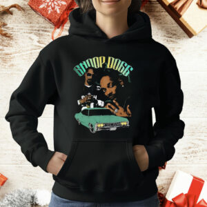Vintage Snoop Dogg Portrait With Classic Green Lowrider Car T-Shirt